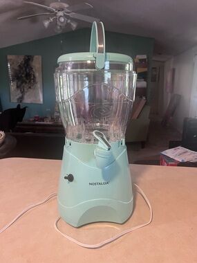 Nostalgia 1-Gallon Margarita & Slush Machine in aqua